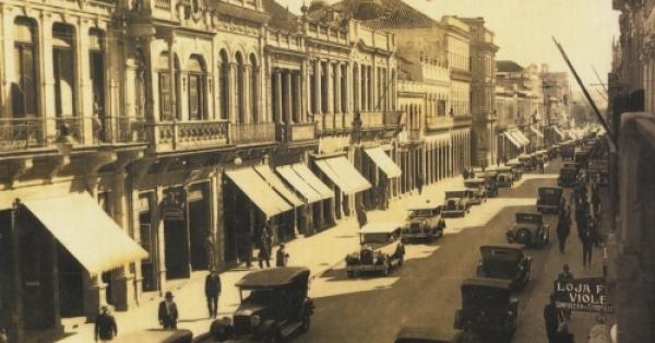 Rua XV de Novembro em 1933